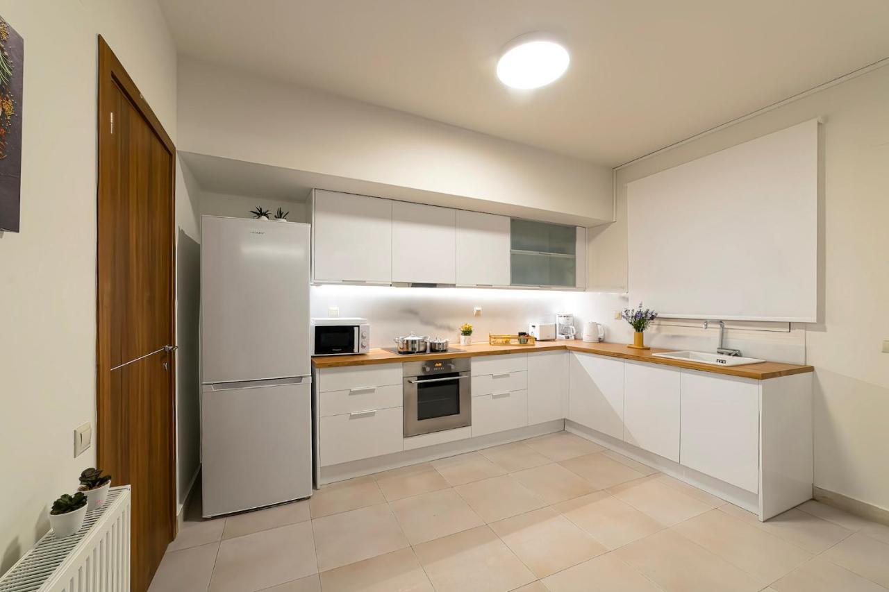 Luxury Town Center Suite, Β1 Heraklion  Exterior photo